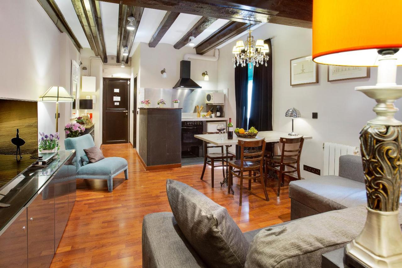 Stay U-Nique Apartments Carretes Barcelona Eksteriør billede